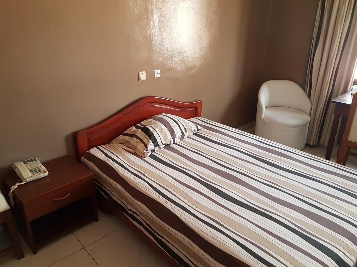 Acropole Hotel Cotonou Dış mekan fotoğraf
